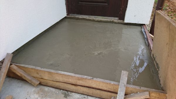 Entryway Concrete Repair in Oroville